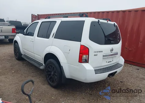 2009 Nissan Pathfinder S z USA, uszkodzony, nr VIN 5N1AR18BX9C608153